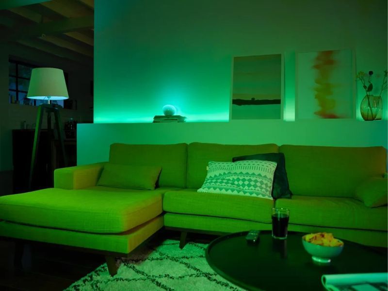 Розширювальний набір LED стрічка 1м PHILIPS HUE WHITE&COL AMB 10000221 фото